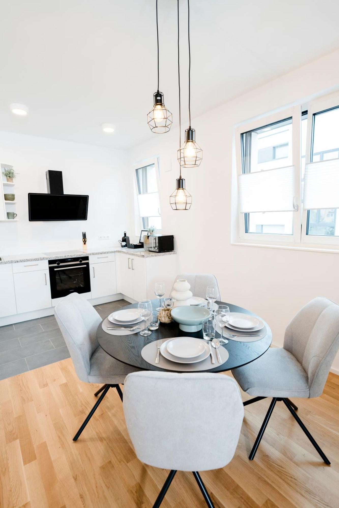 Kocasa-Apartments 02, Design, City-Center Boeblingen, Stellplatz, Balkon, Waipu-Tv Экстерьер фото